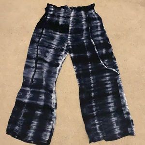 Flow pants